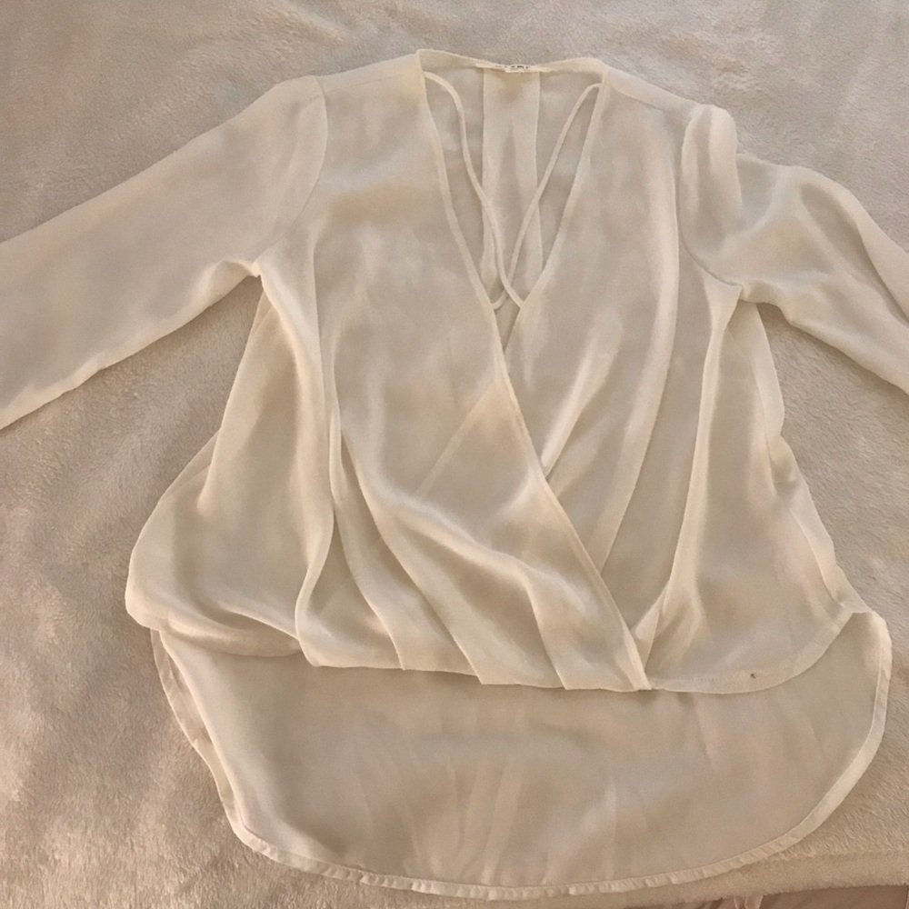 White sheer criss cross front top - Picture 2 of 2